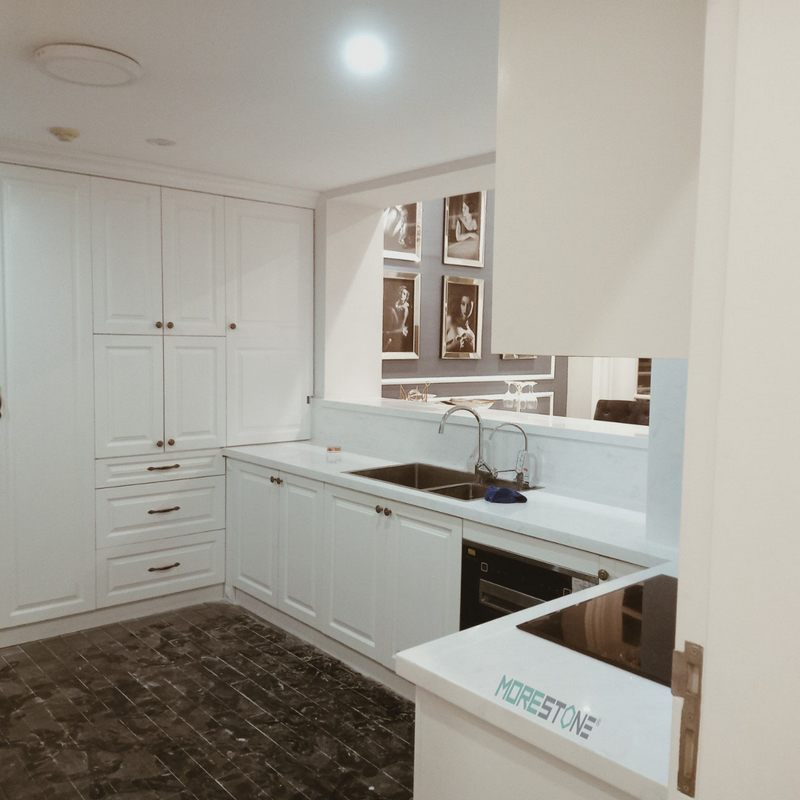 Mẫu thiết kế phòng bếp ấn tượng và độc đáo của Morehome luôn nhận được sự tin tưởng và ủng hộ của đông đảo khách hàng.